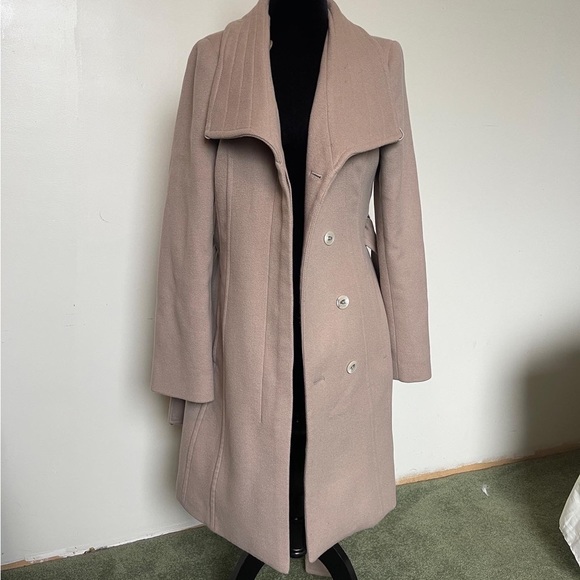 The Connor Coat by Babaton - Picture 3 of 4
